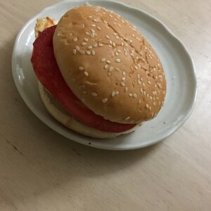 手作りのシンプルハンバーガー